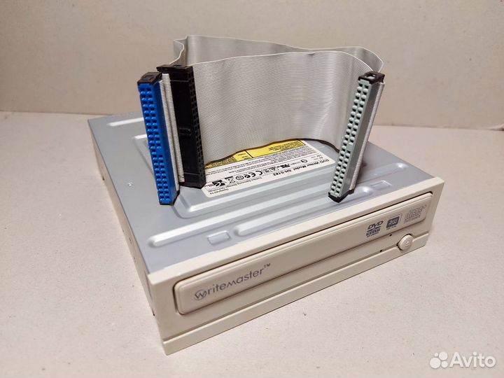 Пишущий DVD привод Writemaster SH-S182M