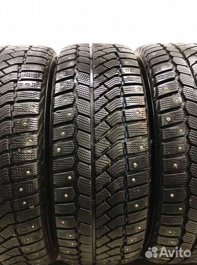 Viatti Brina Nordico V-522 215/60 R16 98W