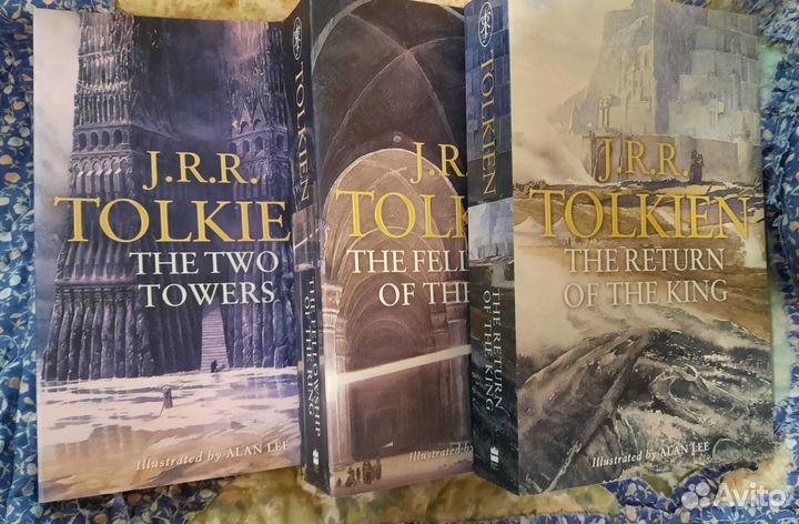 Дж. Р.Р. Толкин Властелин колец, Хоббит