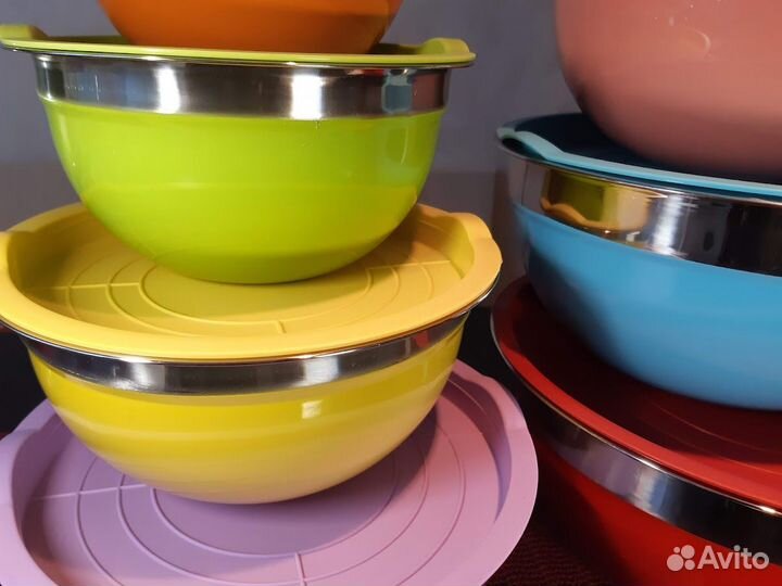 Миски из нержав. стали с крышками. Поштучно