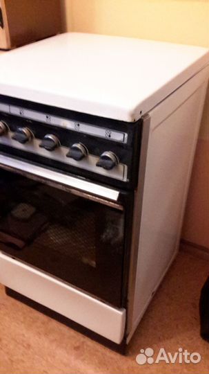 Газовая плита 4-х комфорочная