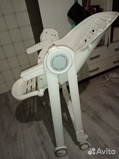 Стульчик для кормления happy baby