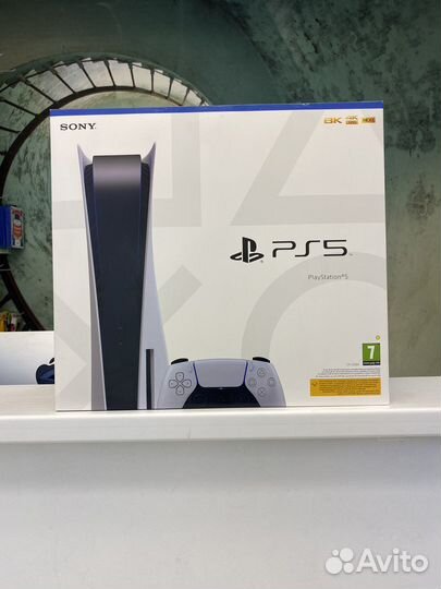 Sony playstation 5 825 GB