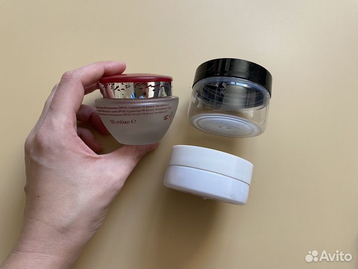 Пустые флаконы от косметики