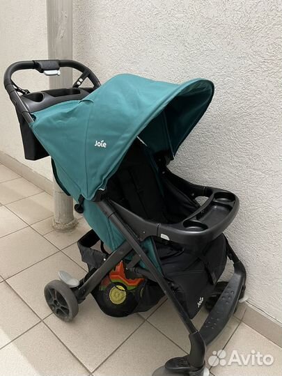 Прогулочная коляска joie muze