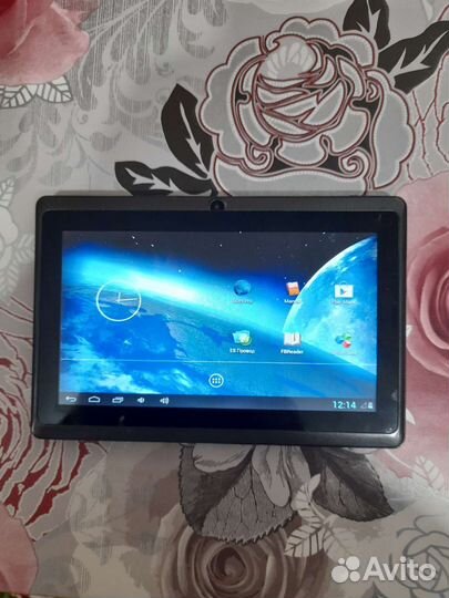 Планшет Yarvik б/у