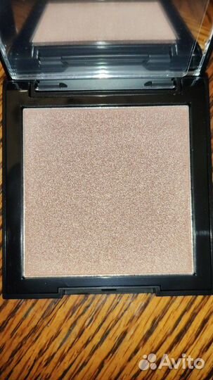 Пудра-хайлайтер Morphe