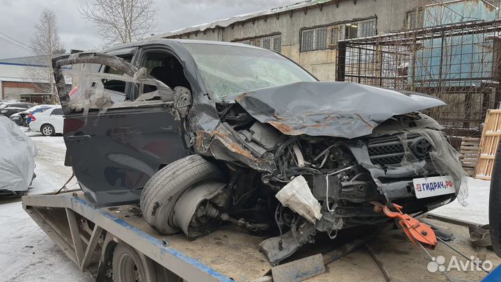 Накладка декоративная на торпедо правая Toyota RAV4 (XA30) 55412-42060