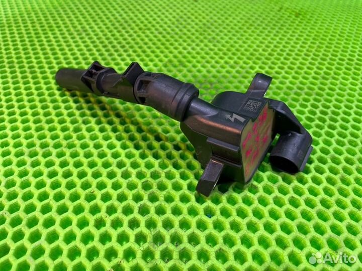 Катушка зажигания Mercedes-Benz W166 W205 W207