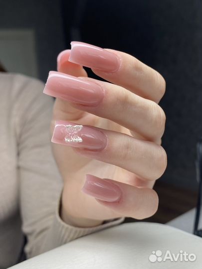 Мастер маникюра