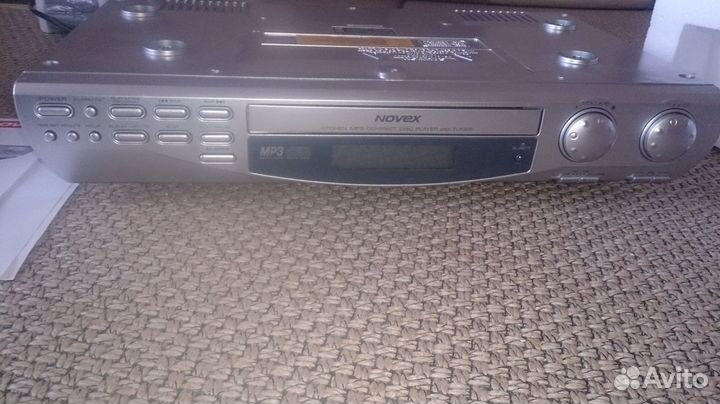 Новые подвесные радиочасы на кухню