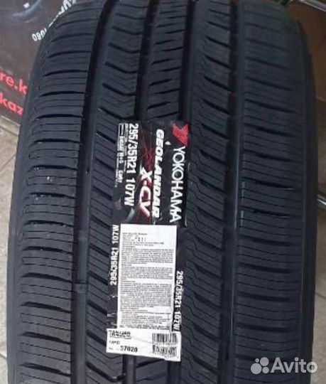 Yokohama Geolandar X-CV G057 295/35 R21 107W