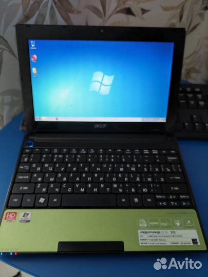 Нетбук Acer Aspire One 522 AMD Brazos в компактном