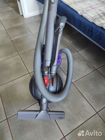 Пылесос Dyson DC41c на запчасти