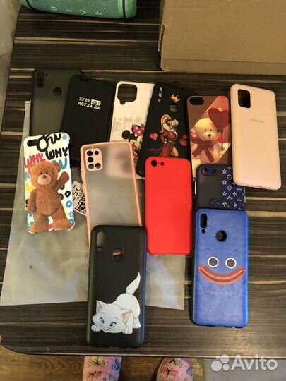 Чехлы на телефон