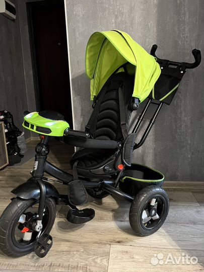 Трехколесный велосипед с родительской ручкой