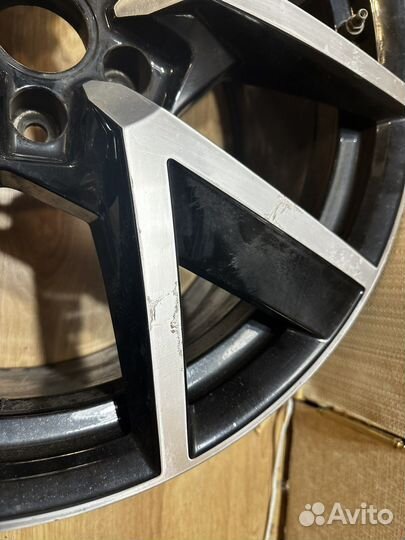 Диск R20 Volkswagen Touareg