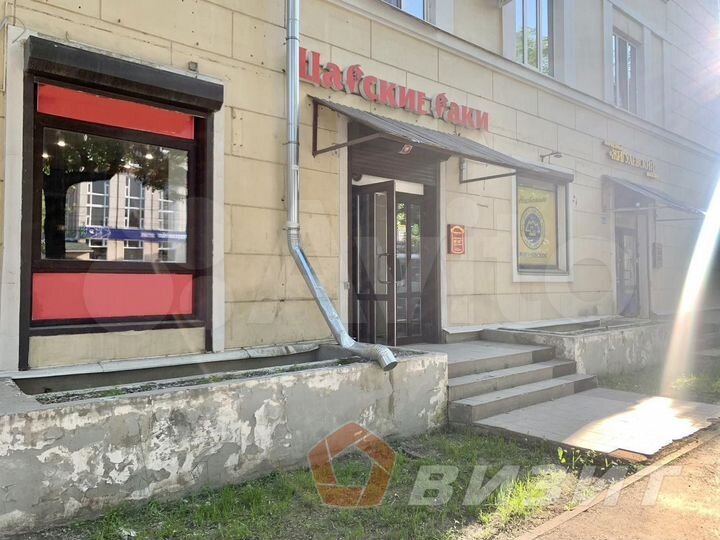 Субаренда с магазином морепродуктов в центре