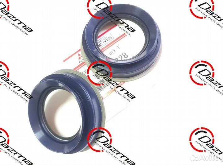 Mitsubishi ME240328 Сальник коленвала передний Fus