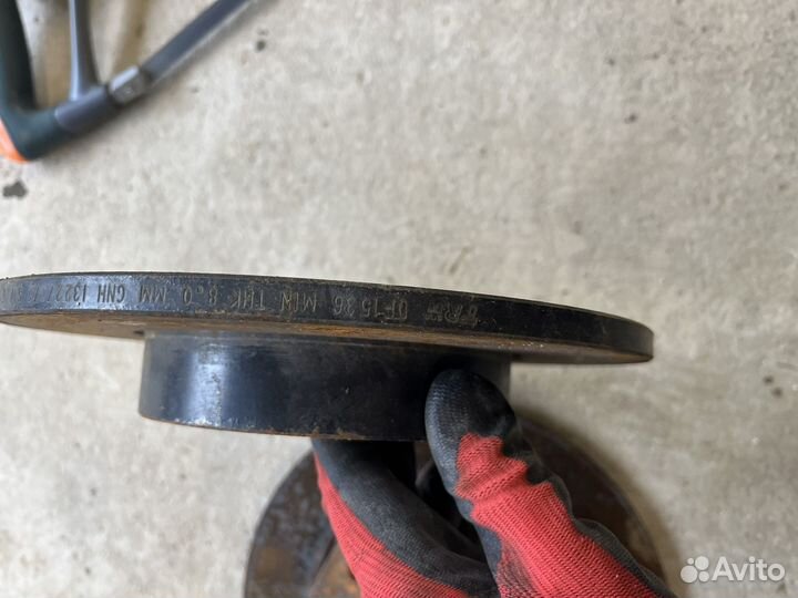 Диски тормозные задние 4х108