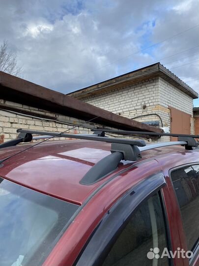 Багажник на рейлинги