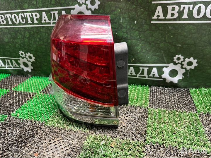 Фонарь задний левый Lexus Lx570 2012-2015