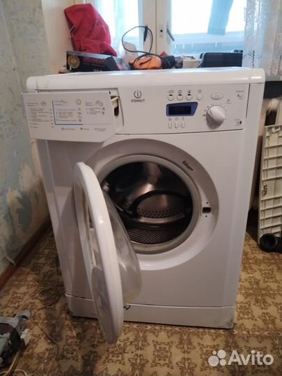 Стиральная машина indesit 5кг