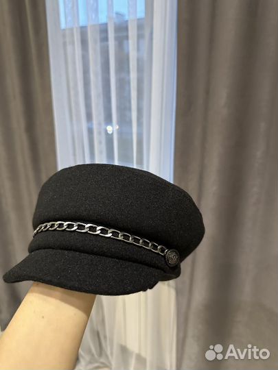 Кепка теплая новая