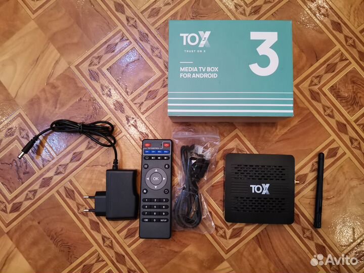 Андроид тв приставка Tox 3 4/32 Гб. (2-я ревизия)