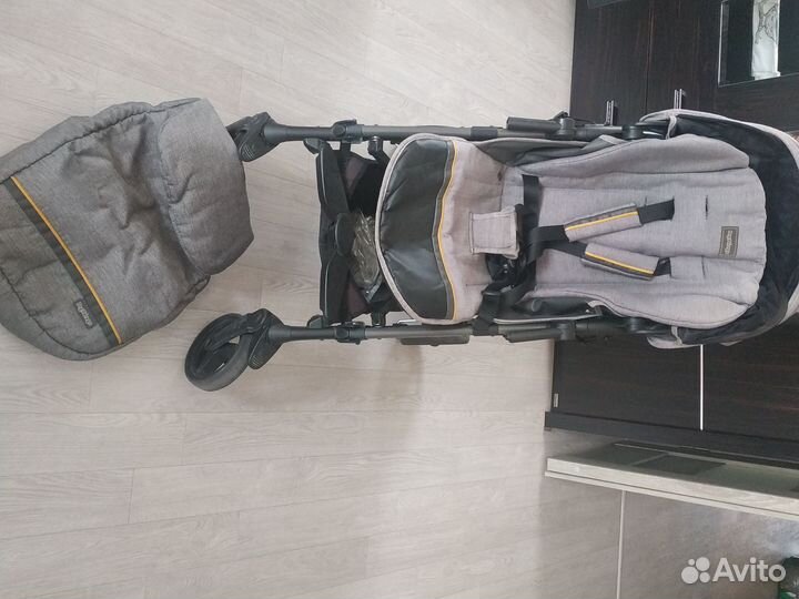 Прогулочная коляска peg perego si
