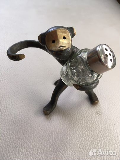 Обезьянка подставка под солонки