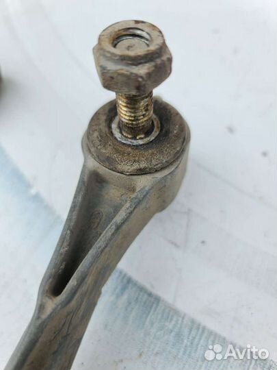 Стойка заднего стабилизатора Mercedes W140