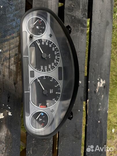 Приборная панель BMW E36 compact 323