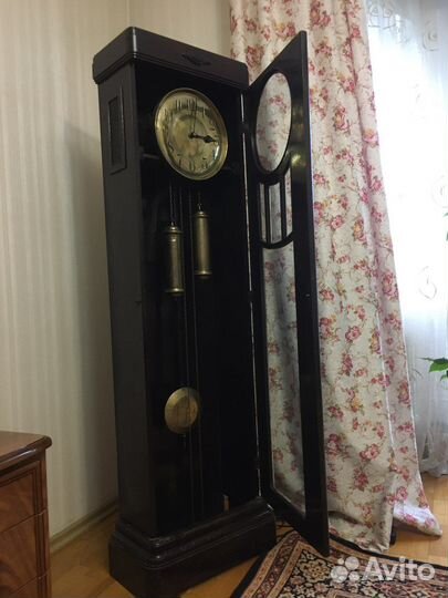 Часы антикварные напольные