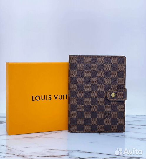 Ежедневник louis vuitton