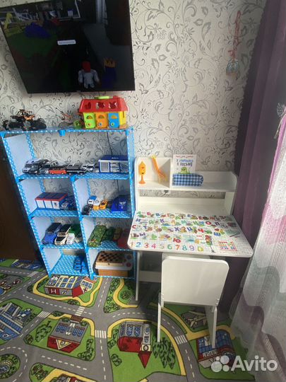 Детский стол и стул