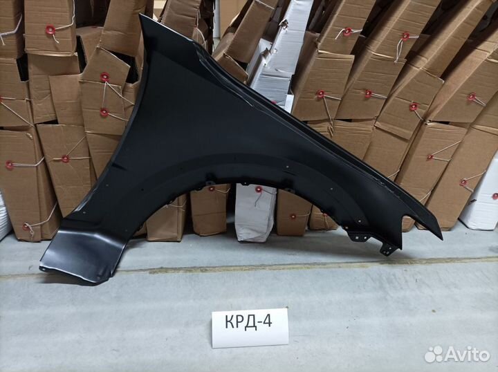 Крыло переднее левое Паджеро 4