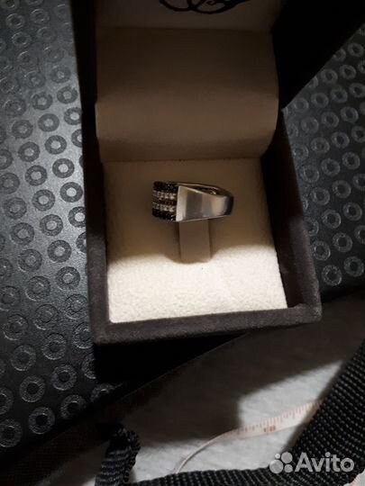 Серебряное кольцо