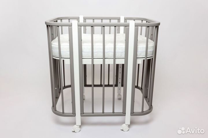 Кроватка для новорожденных