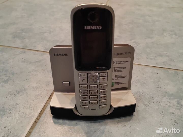 Офисный телефон