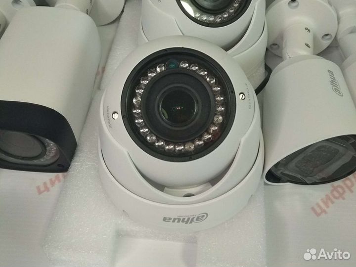 21 Камера IP/CVI видеонаблюдения 4Мп/1Mpix Dahua