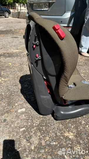Детское автокресло от 9 до 25 кг
