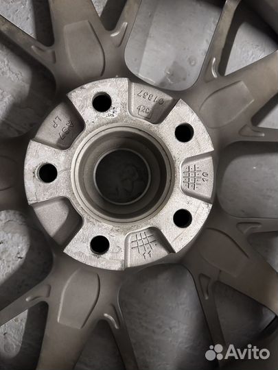Новые колеса в сборе R19 зимние липучка