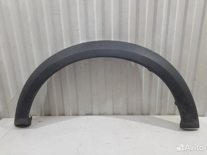Накладка арки переднего левого крыла Land Rover