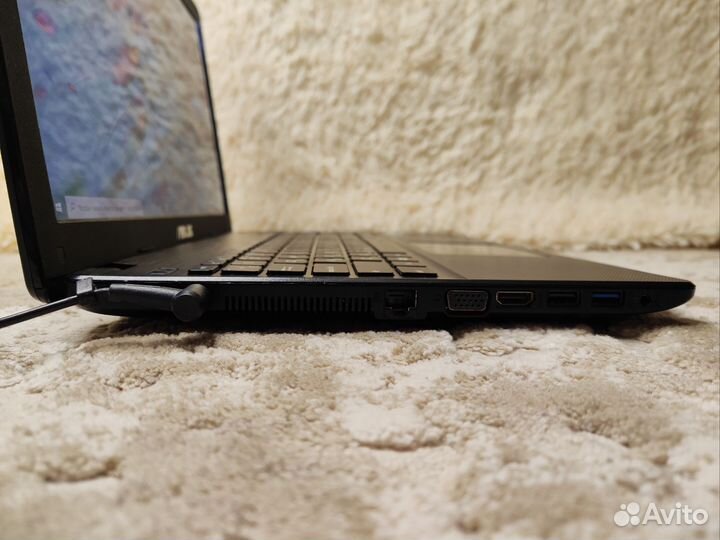 Мощный ноутбук Asus SSD 240GB как новый