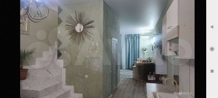 Дом 204,6 м² на участке 6 сот.