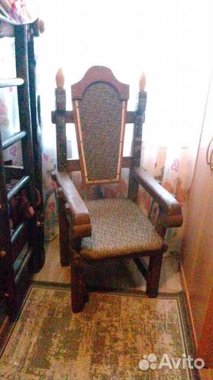 Стул трон (торг)