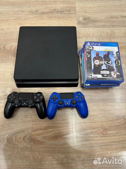 Sony PS4 slim 1tb + геймпады + игры