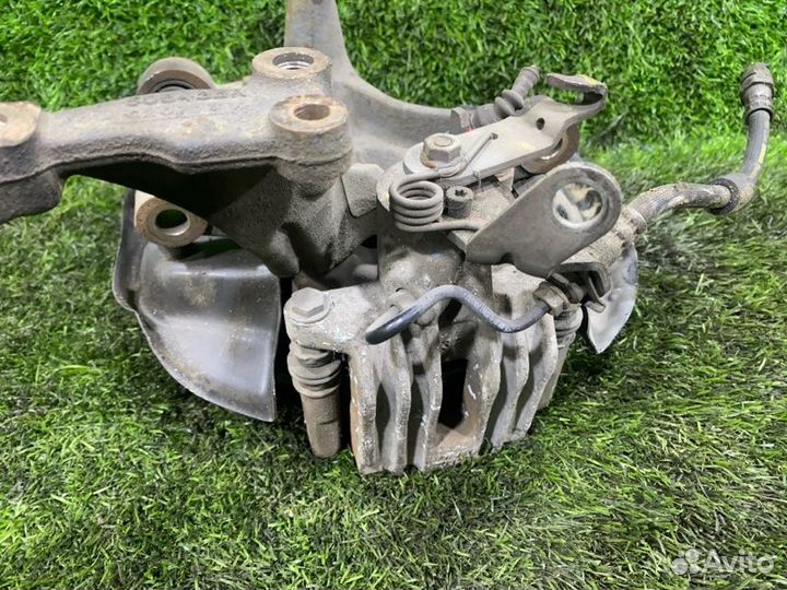 Ступица задняя левая Volkswagen Jetta 162 cayc