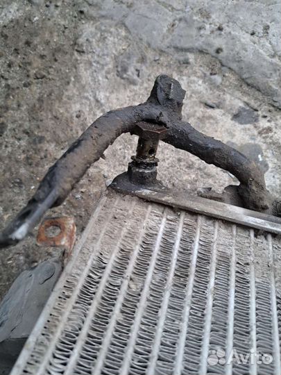 Радиатор масляный Mercedes W140